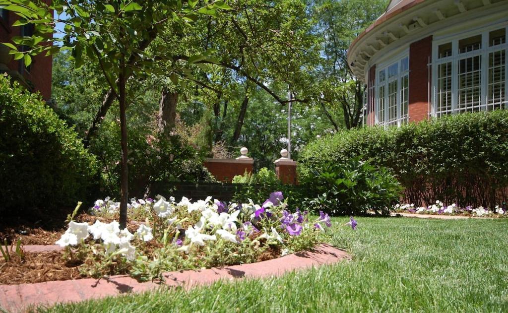 The Starkey Mansion, One Block From Colorado State Capitol Villa Denver Exterior foto